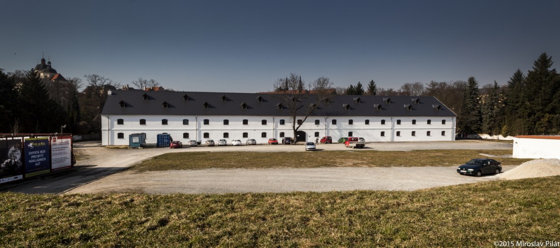 Dokončovací stavební práce na objektu Velkého dělostřeleckého skladu Korunní pevnůstky v Olomouci